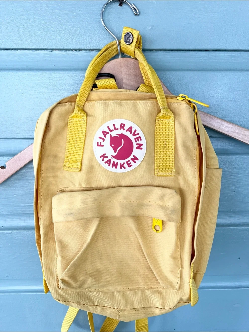 Fjallraven kanken mini backpack yellow school hiking cute commuter bag fall